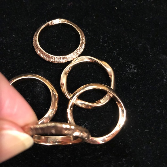 5 stackable 18k rose gold/bronze hammered rings - Picture 5 of 8